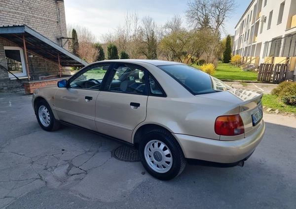 Audi A4 cena 4900 przebieg: 295000, rok produkcji 1995 z Pruszków małe 254